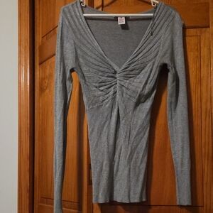 Candie's Elegant Gray Long Sleeve Top